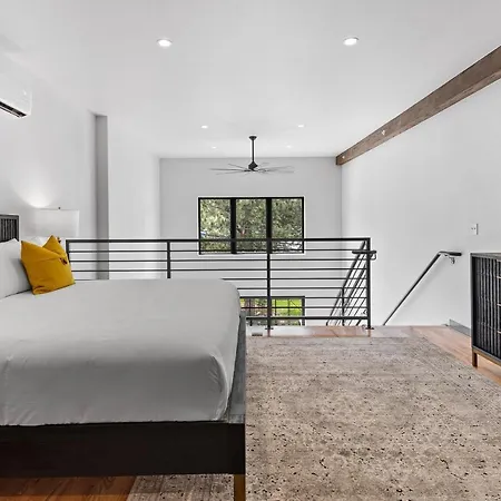 Appartamento Mcgregor & Main - Luxury Lofts Hill City Esterno foto