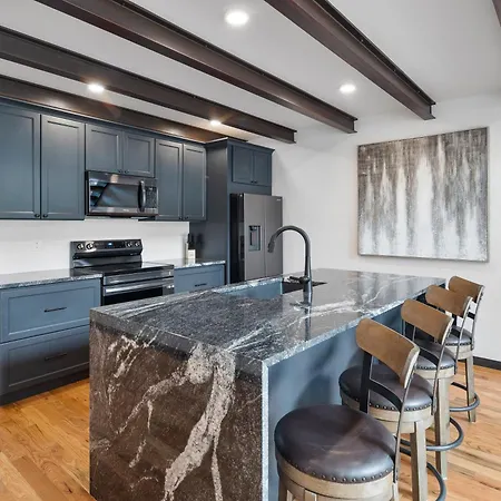 Appartamento Mcgregor & Main - Luxury Lofts Hill City Esterno foto