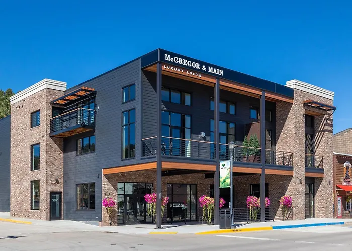 Mcgregor & Main - Luxury Lofts