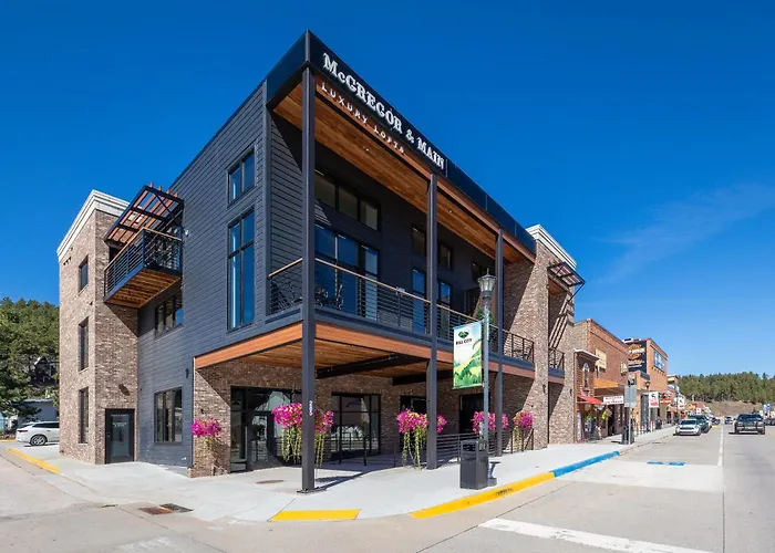 Mcgregor & Main - Luxury Lofts