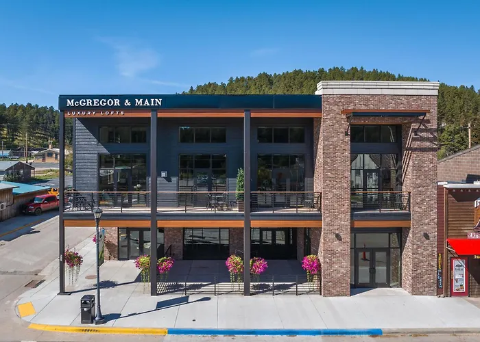 Mcgregor & Main - Luxury Lofts