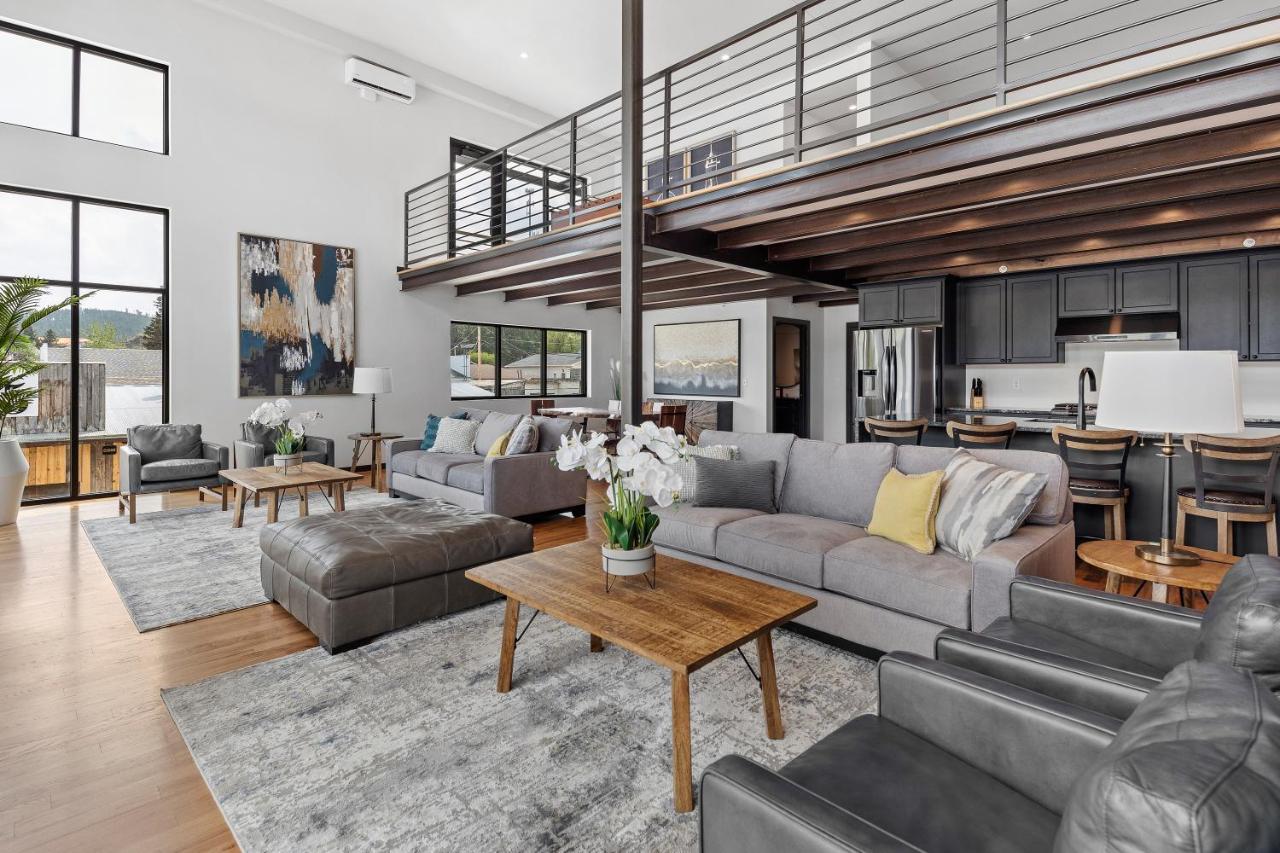 Mcgregor & Main - Luxury Lofts Hill City