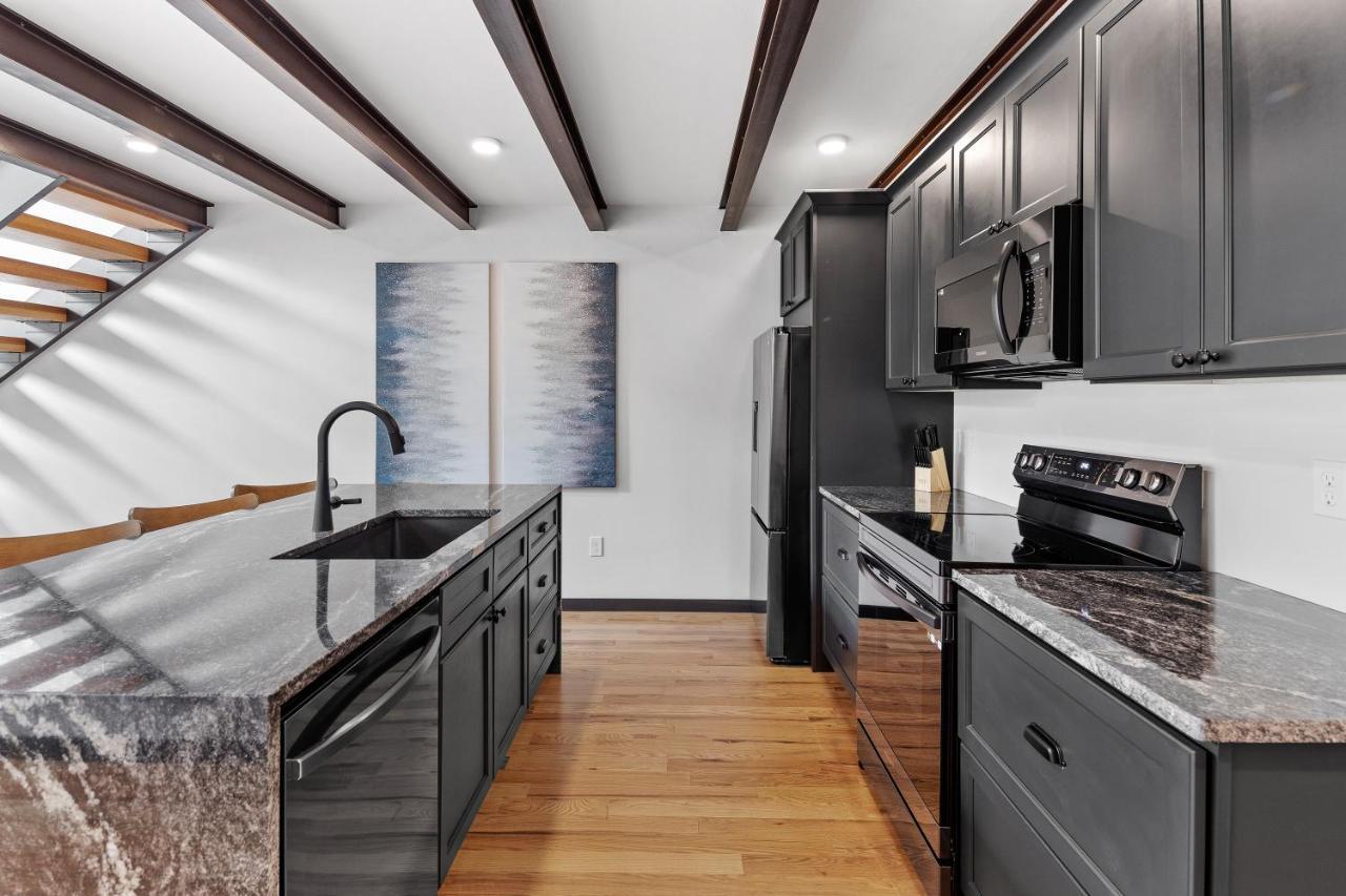 Mcgregor & Main - Luxury Lofts *