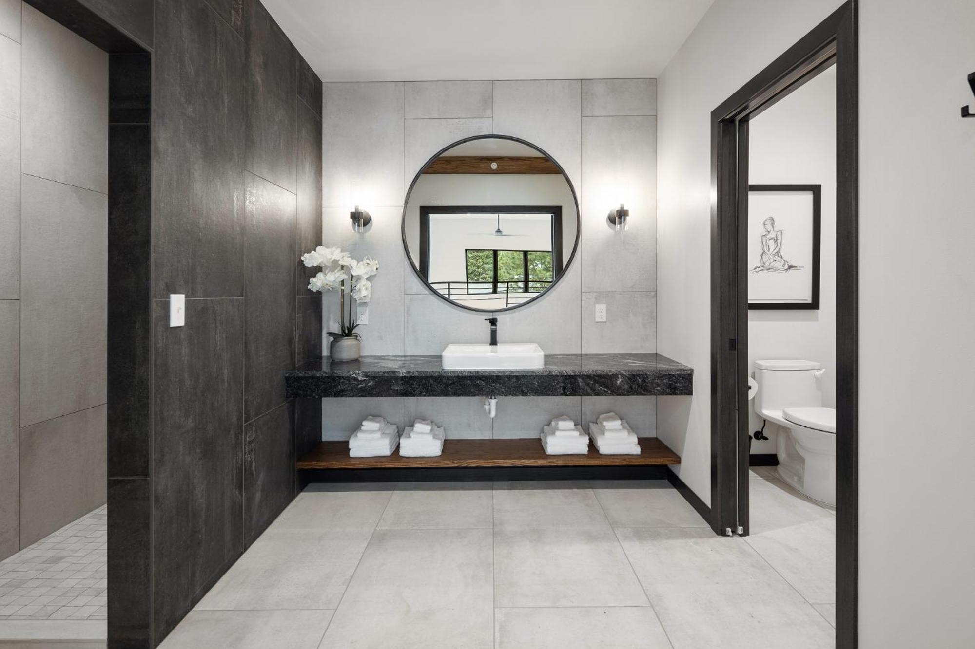 Mcgregor & Main - Luxury Lofts *