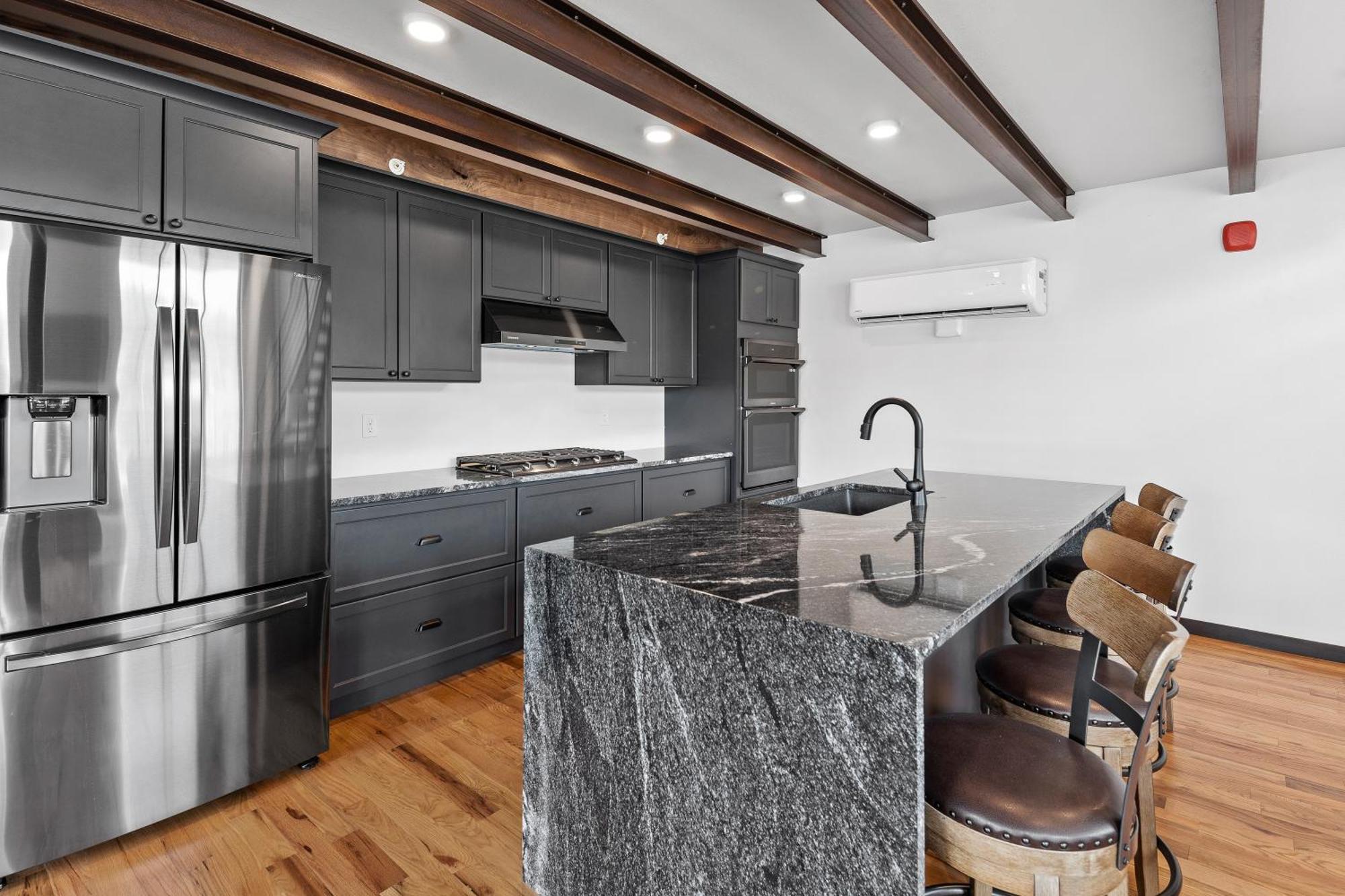 Mcgregor & Main - Luxury Lofts * Hill City